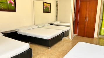 4 habitaciones, wifi y ropa de cama