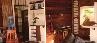 Cozy & Spacious 2 bedroom apartment in the heart of Bocas del Toro