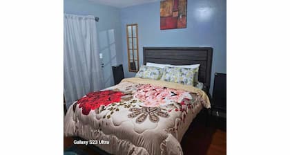 ROOM D 6 MINS EWR AIRPORT CLOSE TO NY