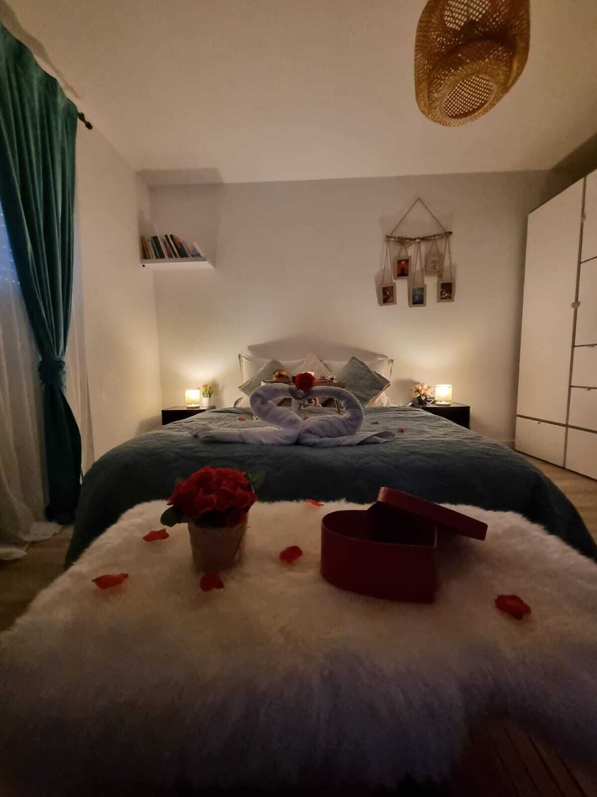 2 makuuhuonetta, silitysrauta/-lauta, vauvan matkasänky, ilmainen Wi-Fi