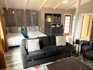 4 bedrooms, iron/ironing board, travel cot, free WiFi