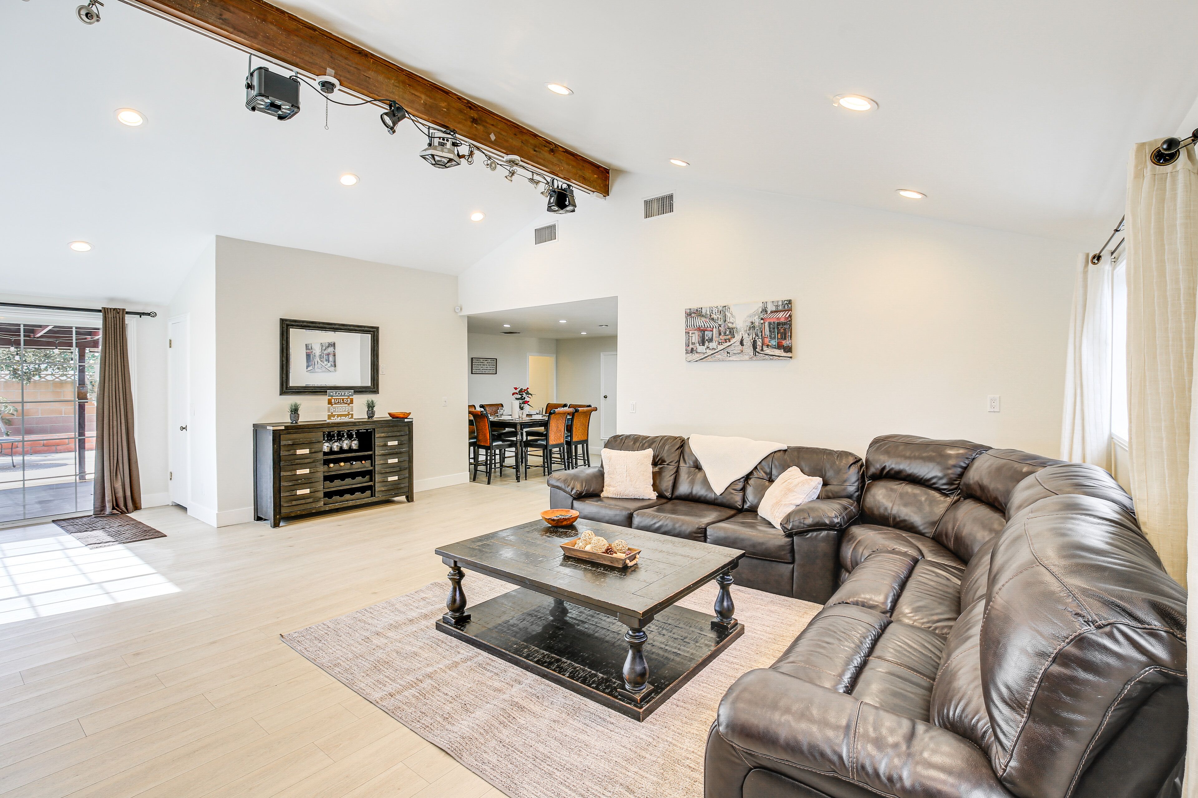 Buena Park Home w/ Patio ~ 9 Mi to Disneyland!