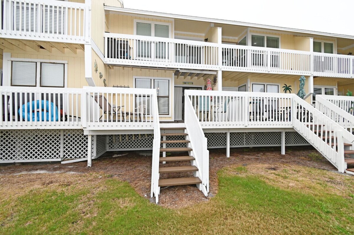 Photo 13 of Sandpiper Cove Unit 8135 Studio With FREE Beach Service and Pet Friendly!