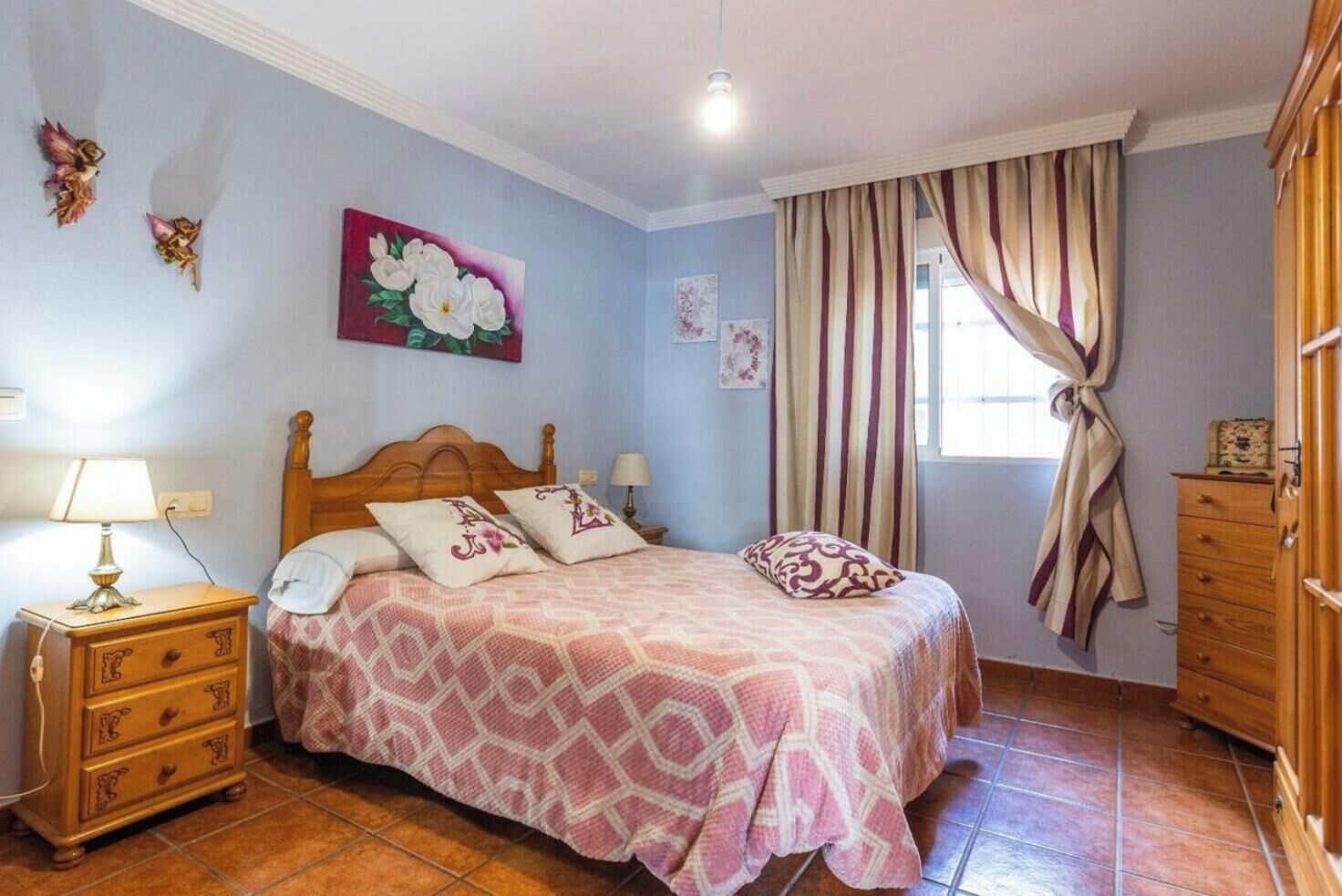 4 soverom, strykejern/-brett, wi-fi og sengetøy