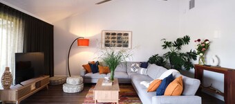 Shawwood Winery Luxury Mudgee Farm Stay,  close to town and wineries