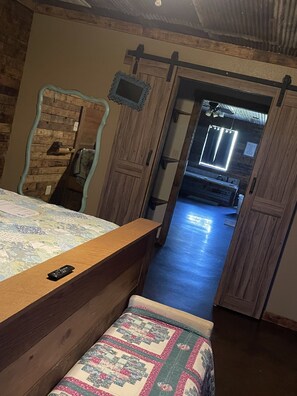 3 間睡房、Wi-Fi、床單