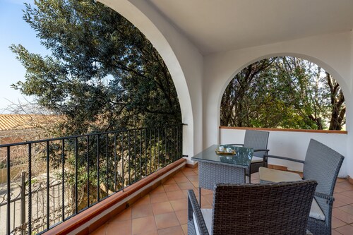 Ferienhaus 'Villa Due Archi' mit Meerblick, privater Terrasse und privatem Garten