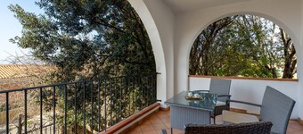 Maison de vacances 'Villa Due Archi' avec vue sur la mer, terrasse privée et jardin privé