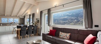 Apartment 'Residence Soleluna - Loft Sirio' with Mountain View and Private Terrace