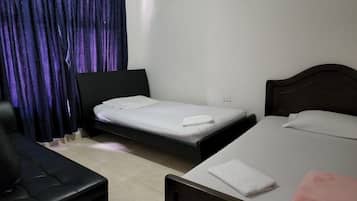 4 bedrooms, WiFi, bed sheets