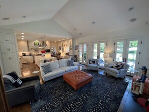 Interior - Kentucky Derby or PGA Rental (Louisville)