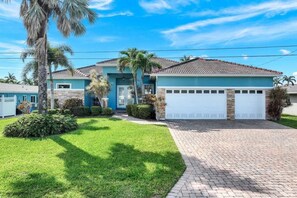 Exterior - Villa Sunshine (Cape Coral)