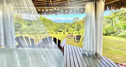 Open Cabin in the Jungle, sea View, Campfire and Breakfast