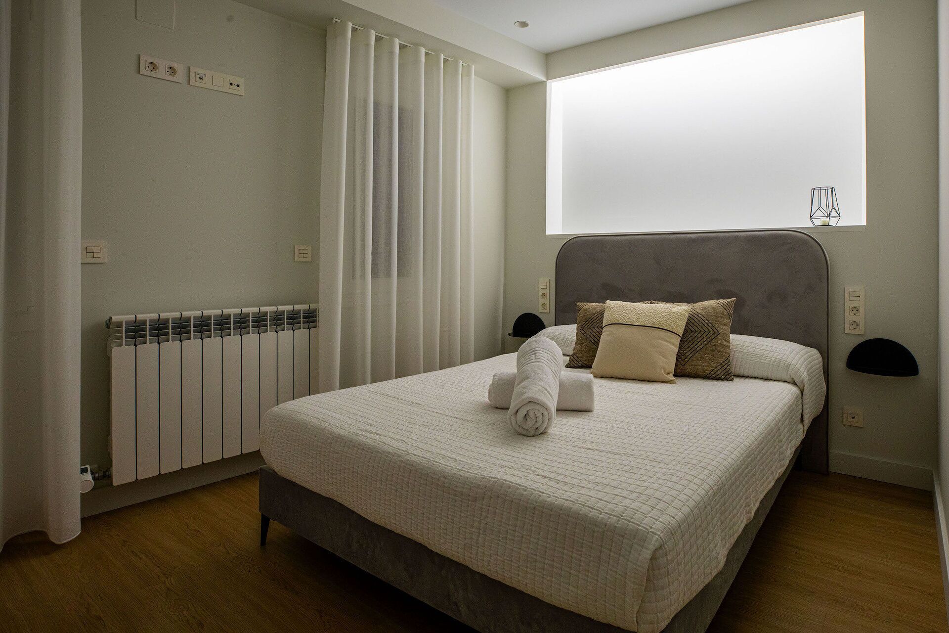 2 soveværelser, strygejern/strygebræt, weekendseng, gratis Wi-Fi