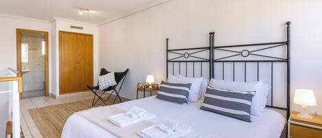 3 Schlafzimmer, Bügeleisen/Bügelbrett, kostenloses WLAN, Bettwäsche