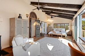 3 bedrooms, iron/ironing board, WiFi, bed sheets - Spacious Mesa Home with Great Outdoor Patio and Ocean Views! (Santa Barbara)