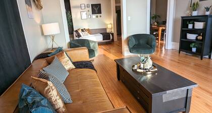 Mesaba 3 Lake View | Historic Condo