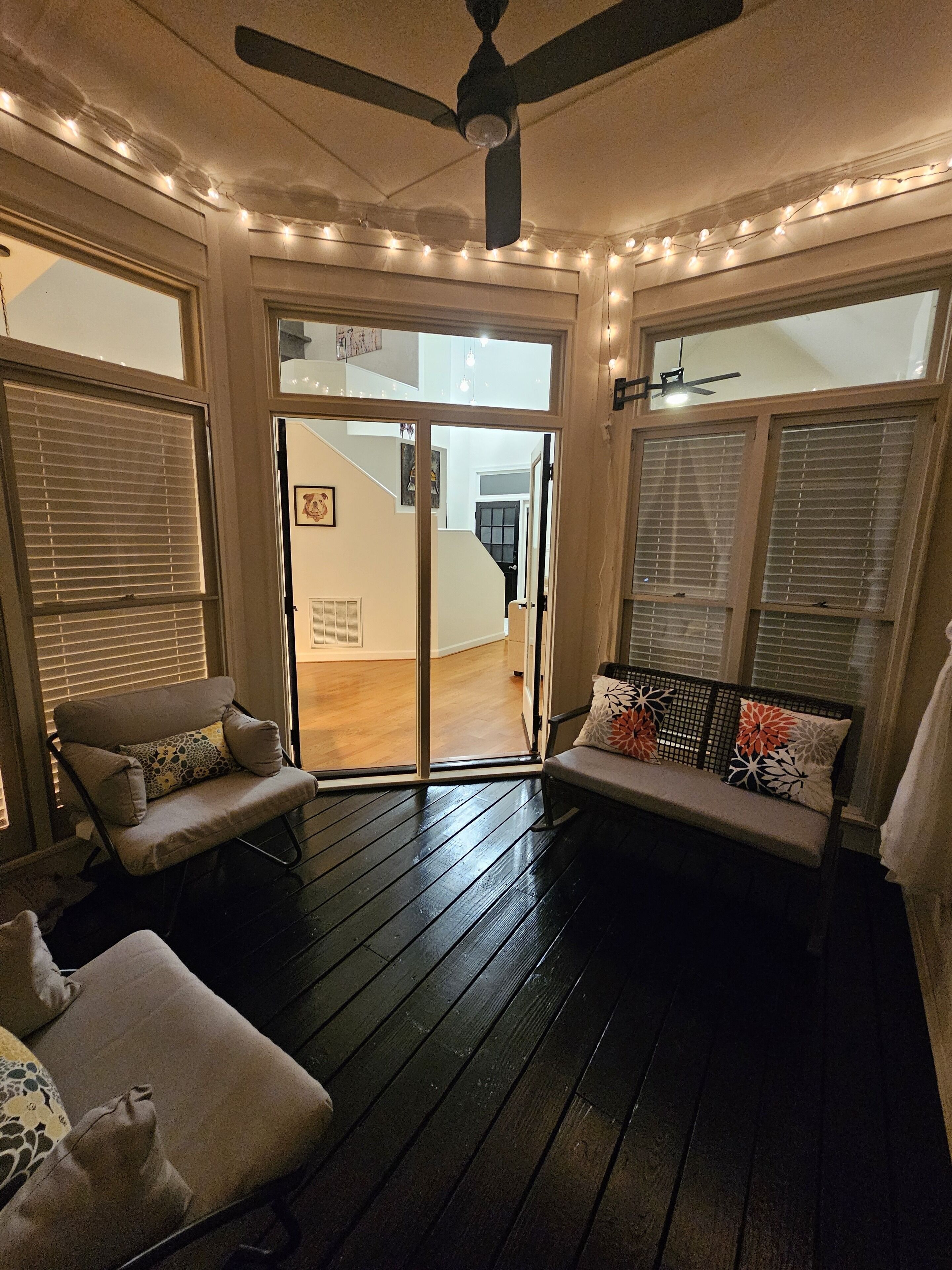 المنشأة من الداخل