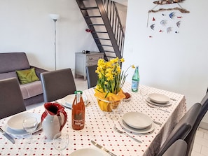 Dining - Terre Marine by Interhome (Sanary sur Mer)