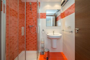 Shower, hair dryer, towels - Apartamento Orquidea (Mar de Pulpi) (San Juan de los terreros)