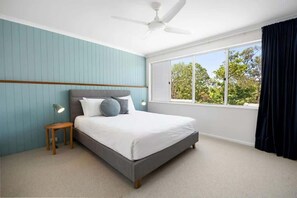 2 bedrooms, WiFi, bed sheets - Villa Le Miramar Perfect for your Pooch Holiday (Noosa)