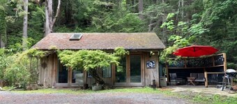 The Hobbit on Canopy Ridge Gabriola