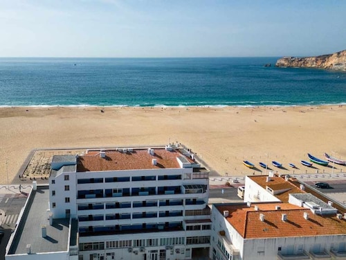 T2 Dina's Place Apartamento Para Férias na Nazaré