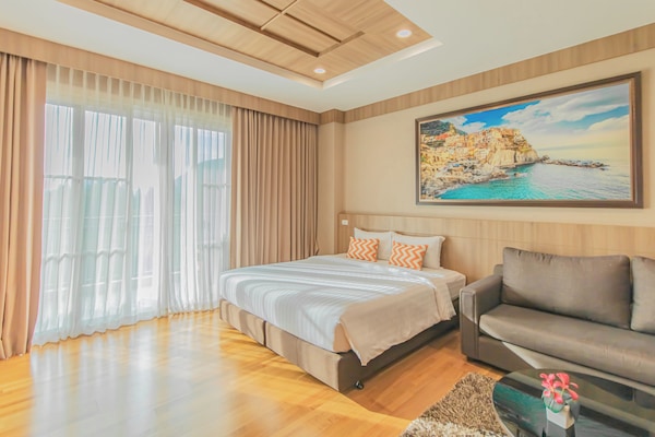 Studio, Mountain View