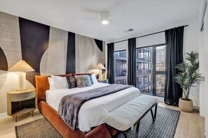 4 Schlafzimmer, Bügeleisen/Bügelbrett, Reisekinderbett, WLAN
