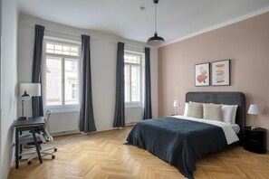 2 soverom, strykejern/-brett, wi-fi og sengetøy