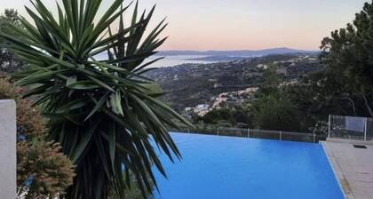 Exceptionnel - Appartement résidence Bellevue LES ISSAMBRES piscine-mer