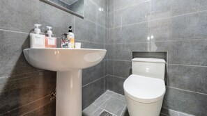 Basic Room, 1 Bedroom (J301 (BBQ&PET)) | 1 bedroom, free WiFi - Gapyeong Jmong Choncance&camping Pension (Gapyeong)