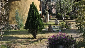 Traditional Double Room | Garden view