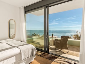 6 habitaciones, tabla de planchar con plancha y acceso a internet