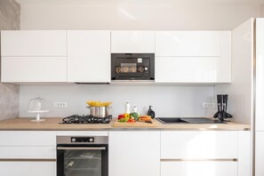 Kitchen - Family Resort Santa Maria II Penthouse, Stara Novalja, Croatia (Stara Novalja)