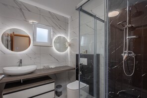 Shower, hair dryer, towels - Family Resort Santa Maria II Room 203, Stara Novalja, Croatia (Stara Novalja)
