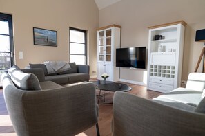 صورة غير مصنفة، 2 من 23، زرّ