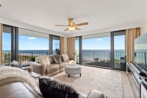 TV, fireplace, offices - Watercrest 401- FREE Beach Chairs! (Panama City Beach)