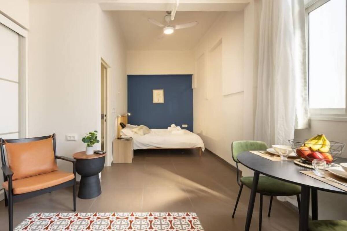 Premium bedding, iron/ironing board, cots/infant beds, free WiFi