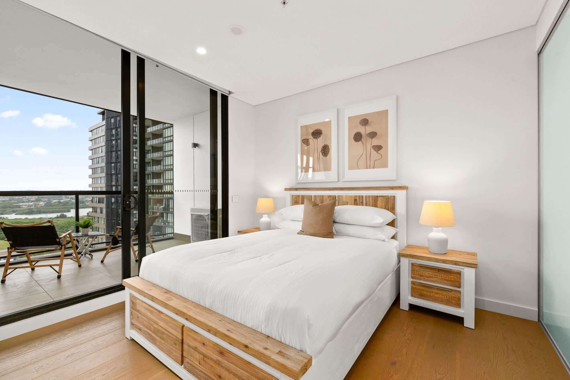 1 bedroom, desk, iron/ironing board, WiFi