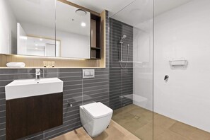 Shower, hair dryer, towels - Chic 1-Bed with Pool by River, Ferry & Amenities (Wentworth Point)