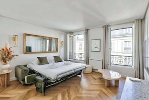 1 chambre, fer et planche Ă repasser, Wi-Fi, literie fournie