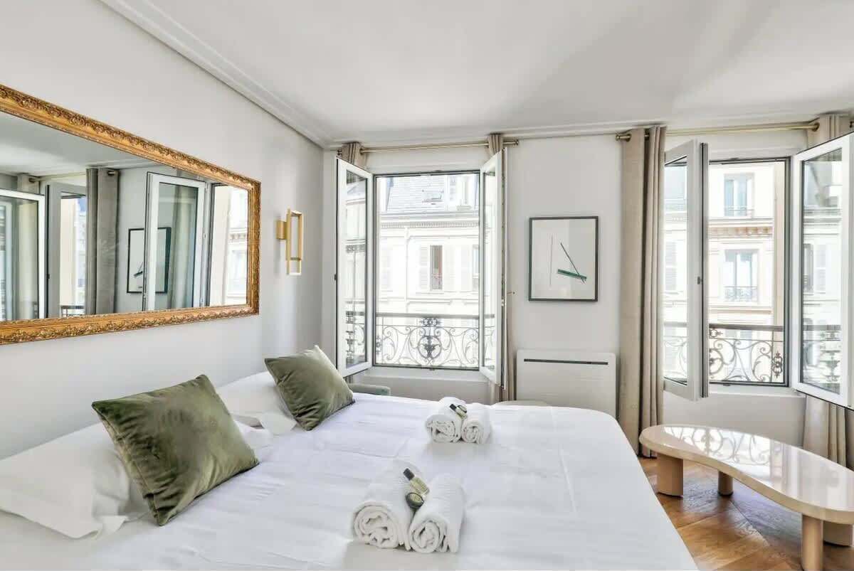 1 chambre, fer et planche à repasser, Wi-Fi, draps fournis