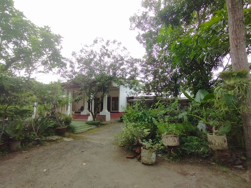 Hotel O Homestay Bonjeruk Near Restoran Pawon 21 Bonjeruk