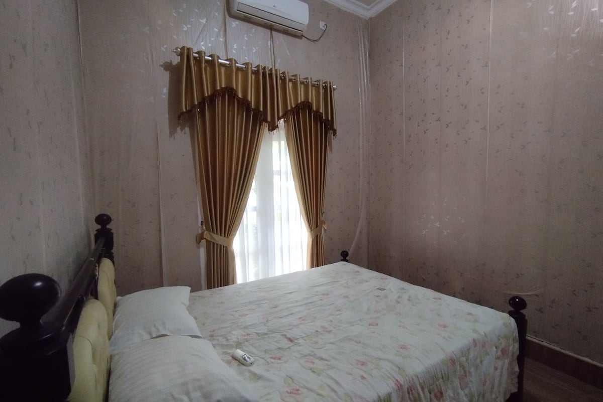 Kamar Double Deluks | Seprai linen