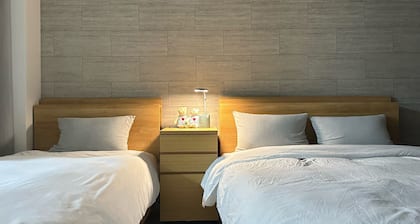 5-minute walk from Dotonbori and Kuromon Market, a famous sightseeing spot!