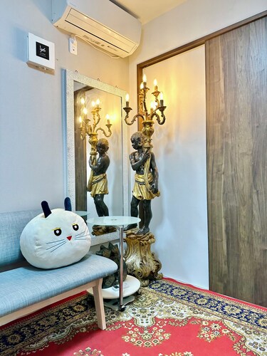 5-minute walk from Dotonbori and Kuromon Market, a famous sightseeing spot! 