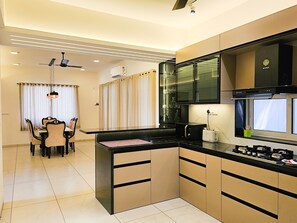 Fridge, microwave, stovetop, electric kettle