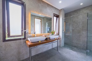 Buồng tắm vòi sen, vòi sen phun mưa, đồ dùng nhà tắm miễn phí 