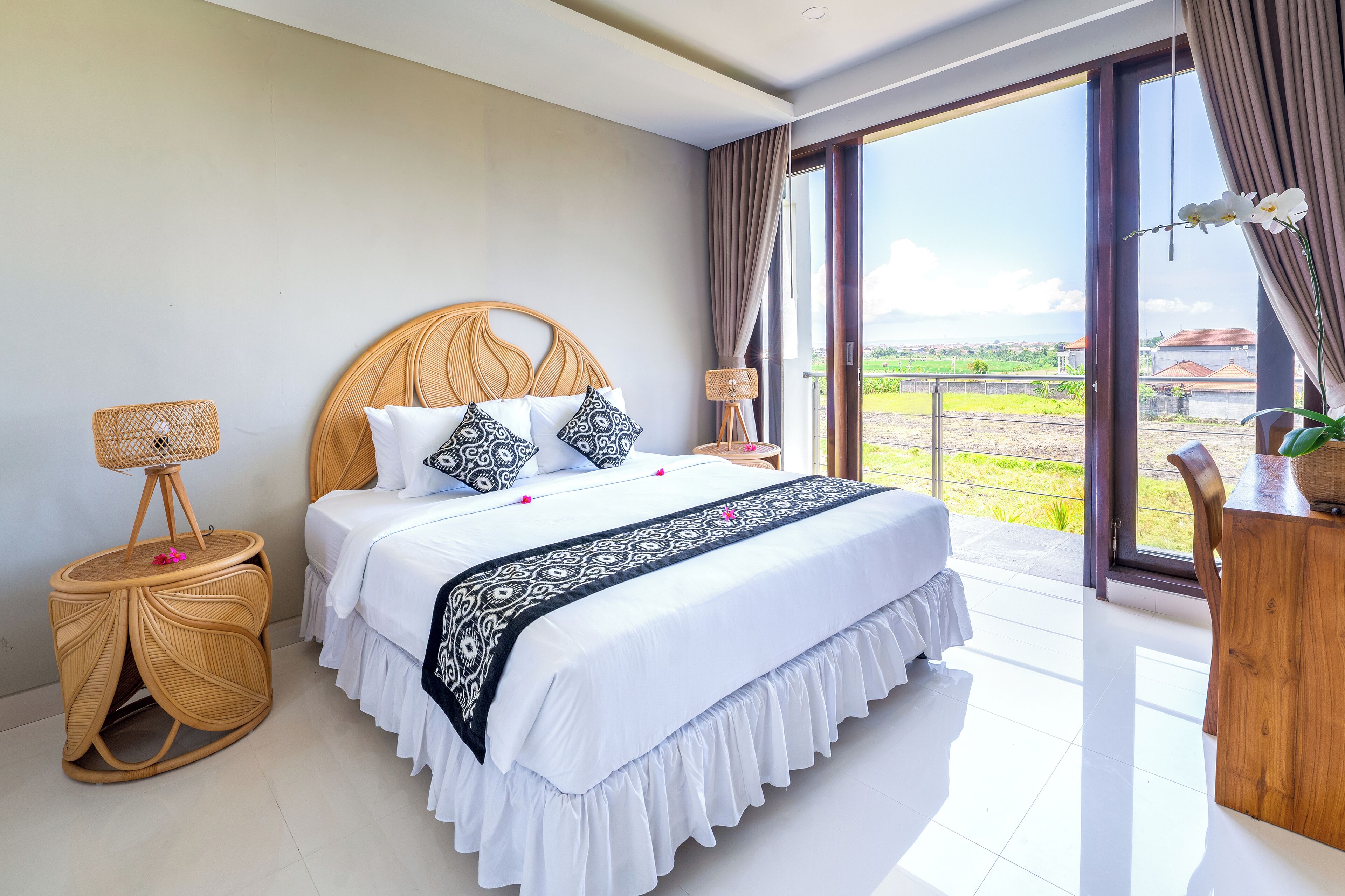 In-room safe, iron/ironing board, free WiFi, bed sheets